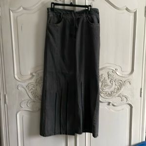 Sandwich black denim maxi skirt